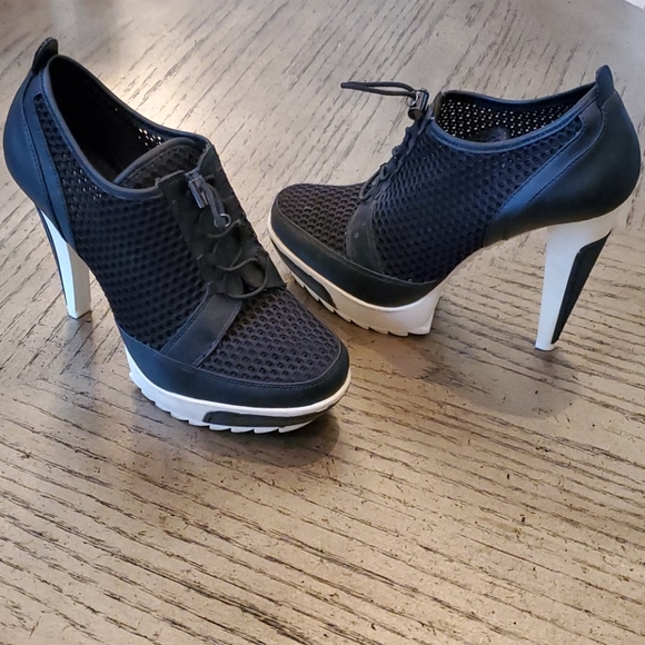 BCBGeneration Shoes - BCBGeneration size 7 black & white mesh booties.